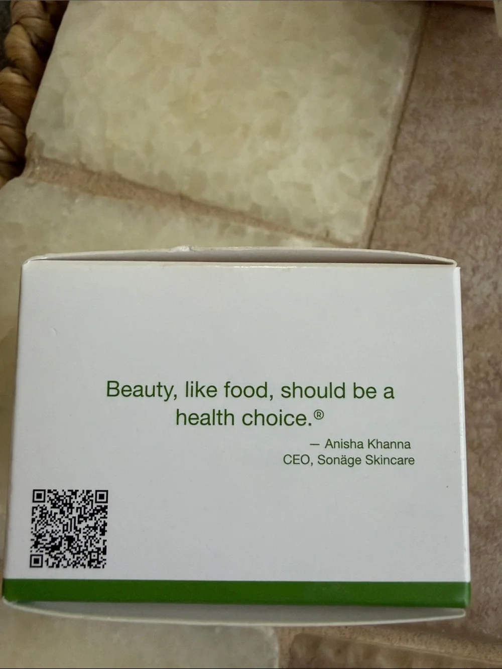 Sonäge Tulsi Soothing Tri Clay Mask — White & Green